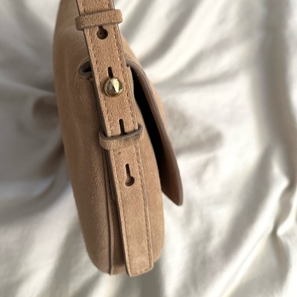 Madewell Dakota Saddle Suede Shoulder Bag in Cumin - Picture 11 of 11